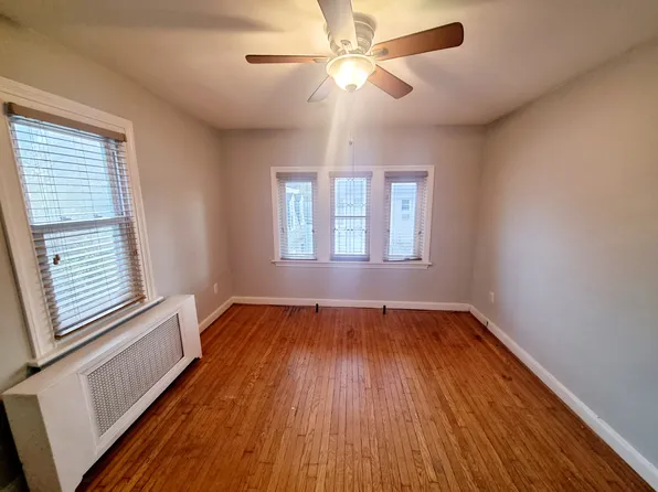 431 Valley Rd, Elkins Park, PA