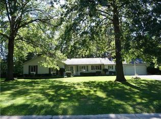 49 Landsdowne Ln #EAST, Rochester, NY 14618