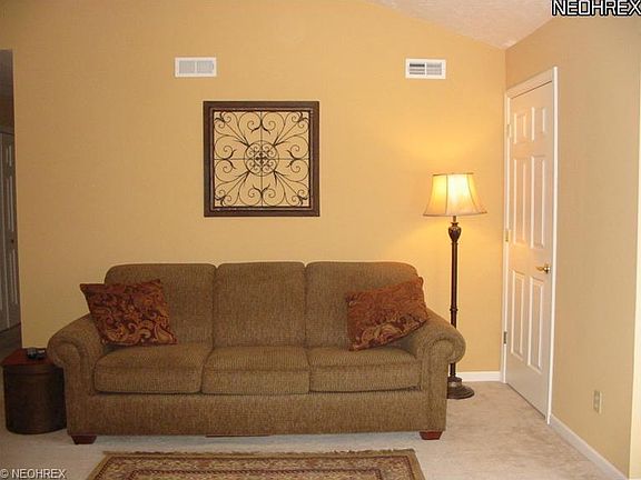 3rd image of 7100 Village Dr Unit 7100