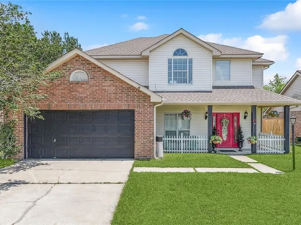 61 Oakley Dr, Destrehan, LA 70047