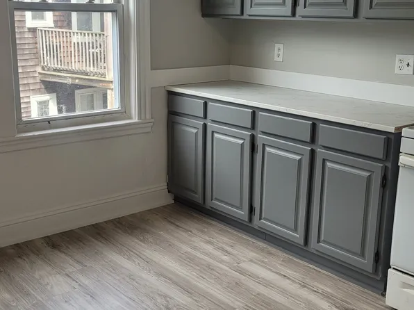 258 Vine St #2R, Everett, MA 02149