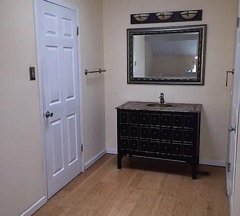 5th image of 1201 Louisiana St APT 12