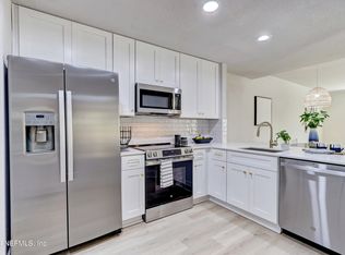 218 Windswept Cir, Neptune Beach, FL 32266