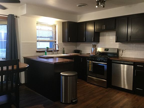 2nd image of 9643 S Albany Ave #1