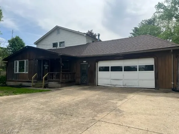 3125 Trump Ave SE, Canton, OH 44707