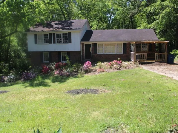 2916 Southshore Dr, Macon, GA 31204