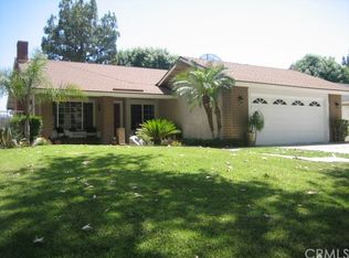 3905 New Haven Dr, Riverside, CA 92505