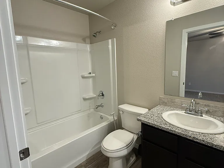 6720 Stake Ave — Photo 10