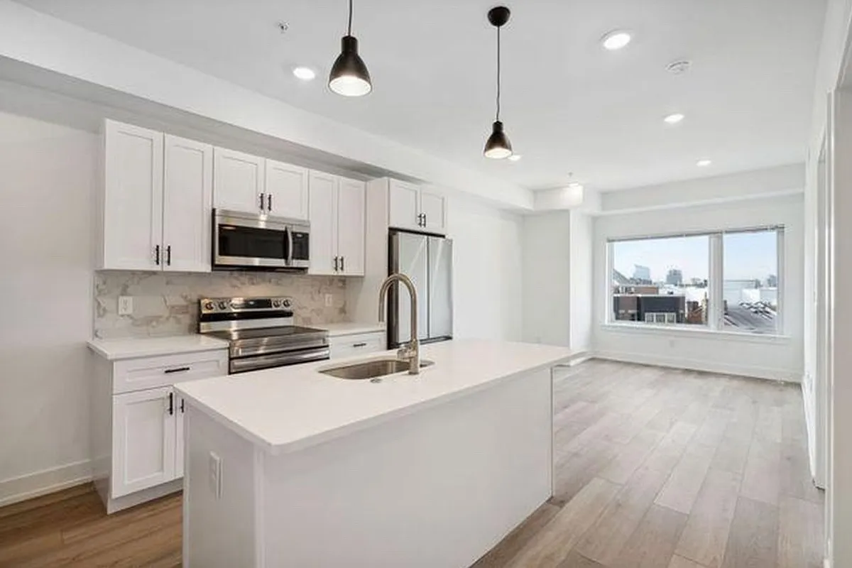 Building Photo - 903 Leland St #608