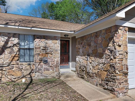 3rd image of 4074 Remsen Cv