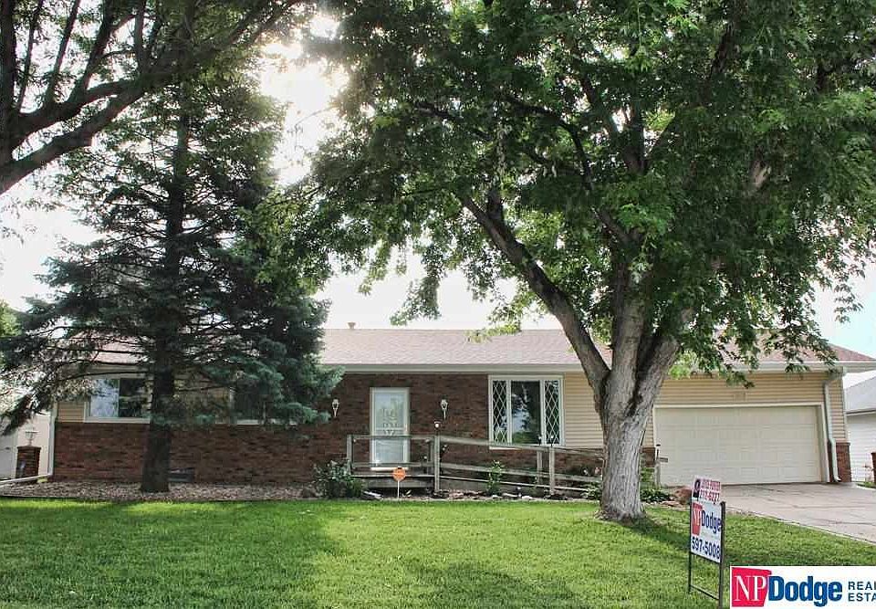 1st image of 5817 S 49th Ave