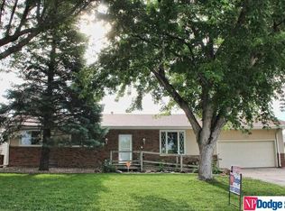 5817 S 49th Ave, Omaha, NE 68117
