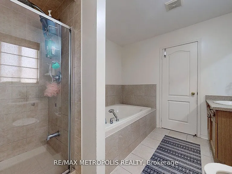 1505 Pennel Dr #UPPER — Photo 28