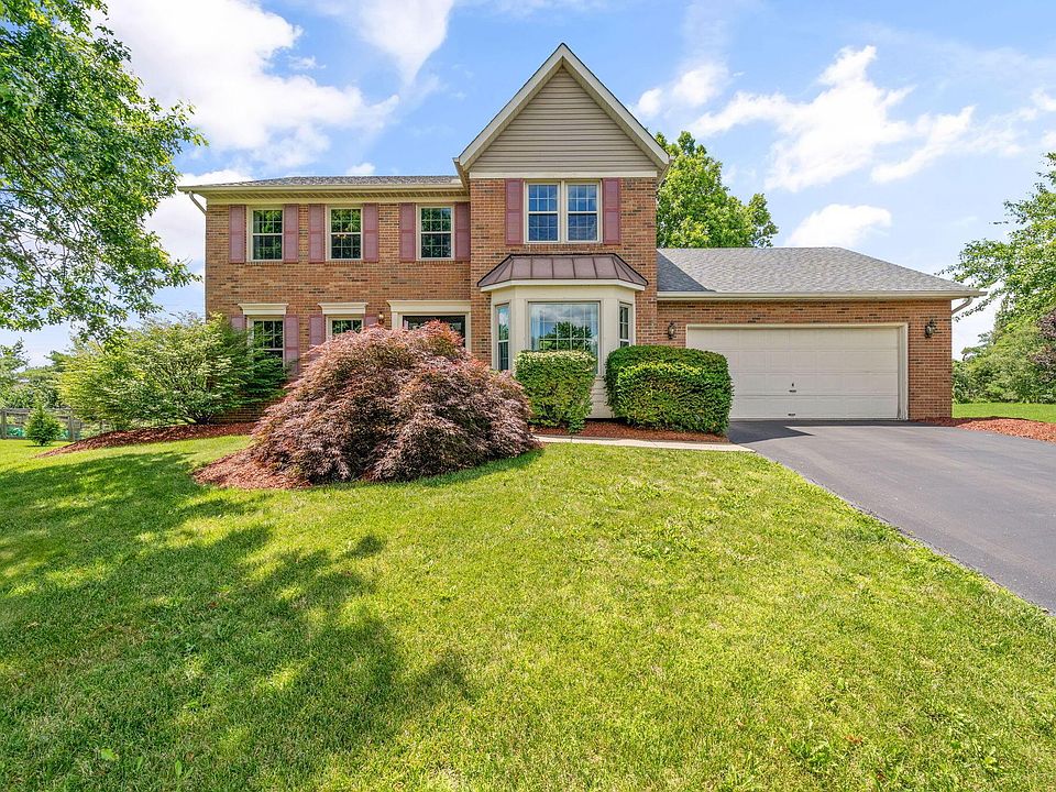 1st image of 10146 Chantry Pl