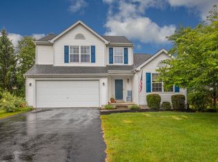 7838 Pinehill Rd, Lewis Center, OH 43035