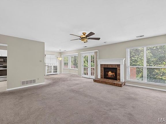 4th image of 618 Pine Ridge Trails Ct APT 203