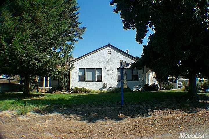 1st image of 4943 Santa Fe Ave