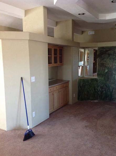 1st image of 616 N 375th Dr