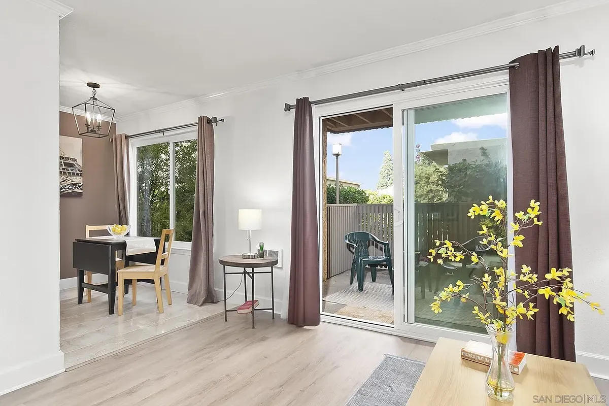 Looking out to patio. - 8512 Via Mallorca #F