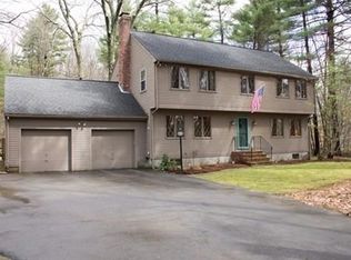 91 Middlesex St, Millis, MA 02054