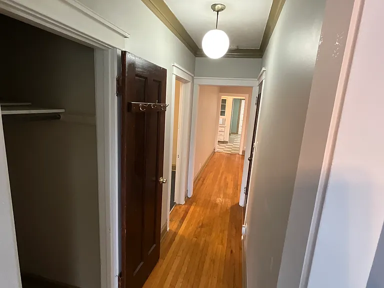 4733 N Troy St — Photo 3