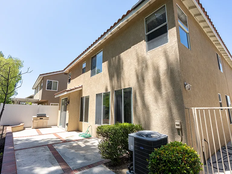 8704 E Wiley Way — Photo 22
