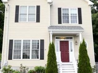 540 Hunnewell St, Needham, MA 02494