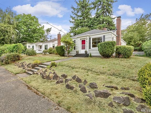 5th image of 8052A 16th Ave NW