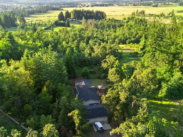 33385 Craig Loop, Cottage Grove, OR 97424