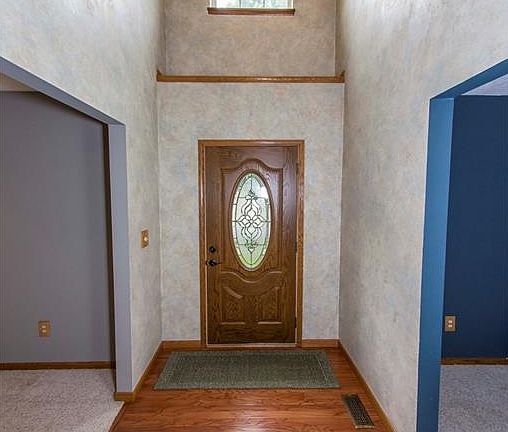 4th image of 1950 Cherrywood Ln