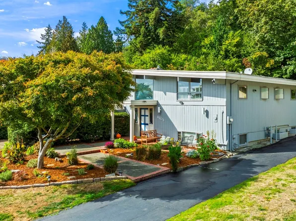 8203 Avalon Drive, Mercer Island, WA 98040