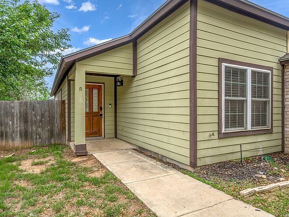 4th image of 387 COPPER POINT DR