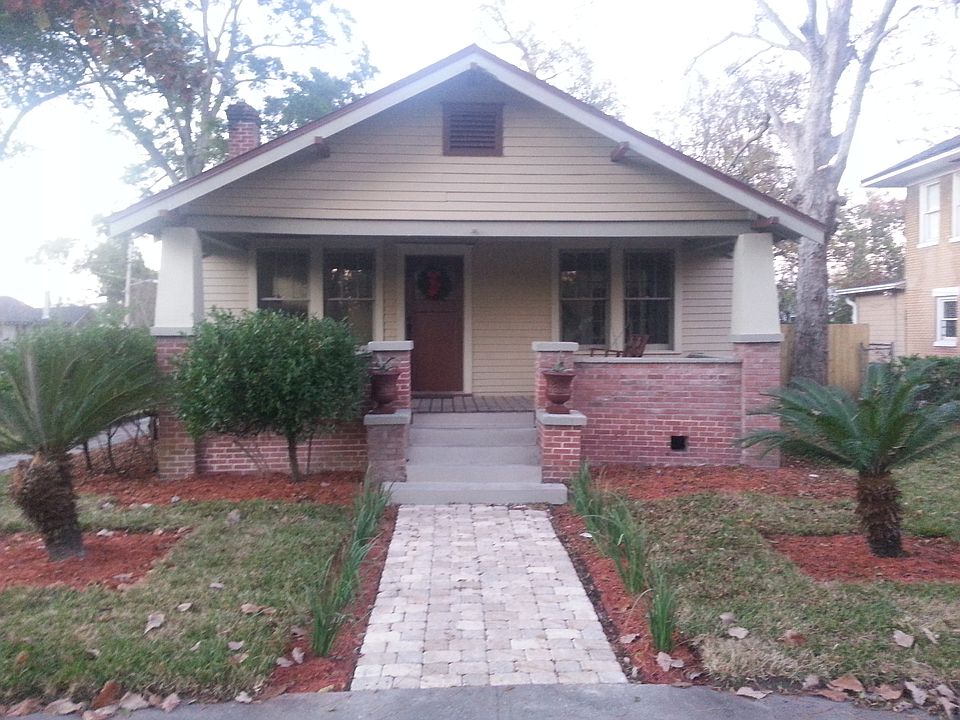 1st image of 2065 Ernest St