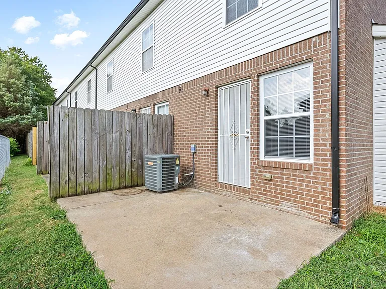 Durrett Drive-65 — Photo 26