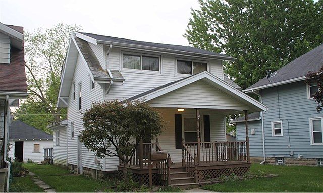 1st image of 25 Williams Ct