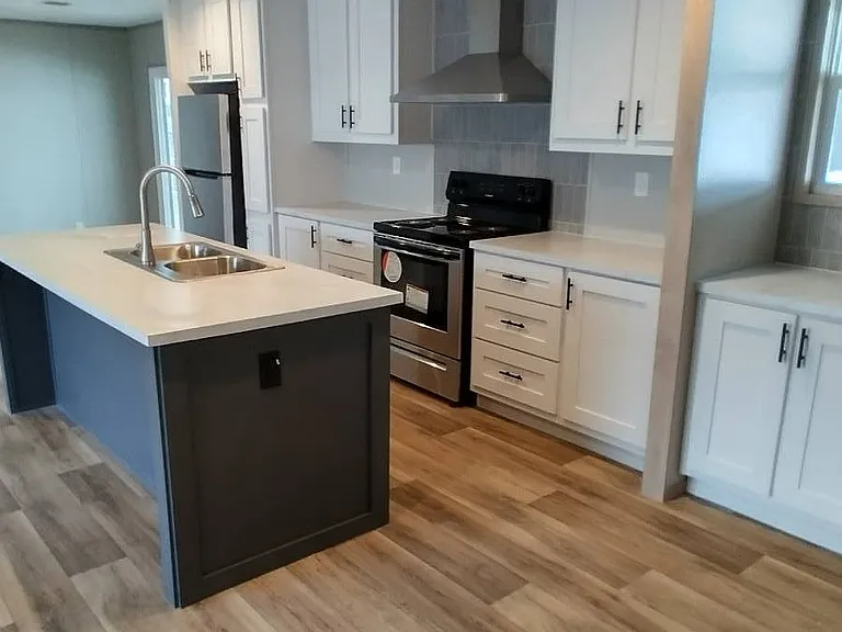 213 Greenhaven Rd W #213 — Photo 18