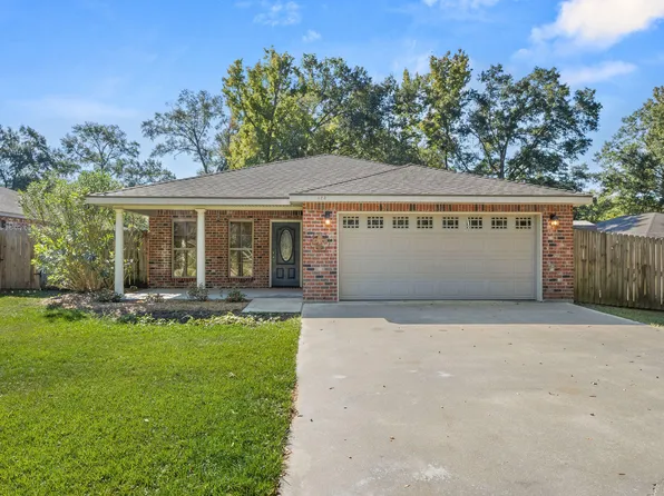 423 Logan St, Deridder, LA 70634