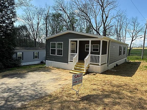 2nd image of 11 Dogwood Dr