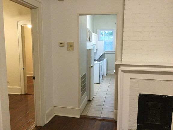 4th image of 1213 Saint Mary St