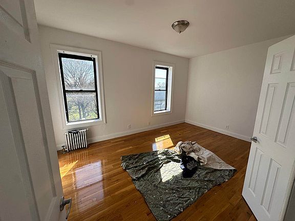3rd image of 509 W 155th St APT 6C