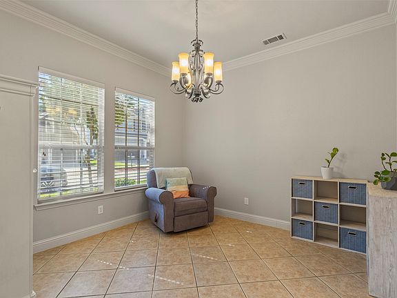 5th image of 2302 Grizzly Run Ln