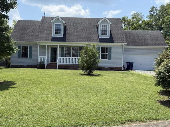 111 Fire Oak Ct, Murfreesboro, TN 37129