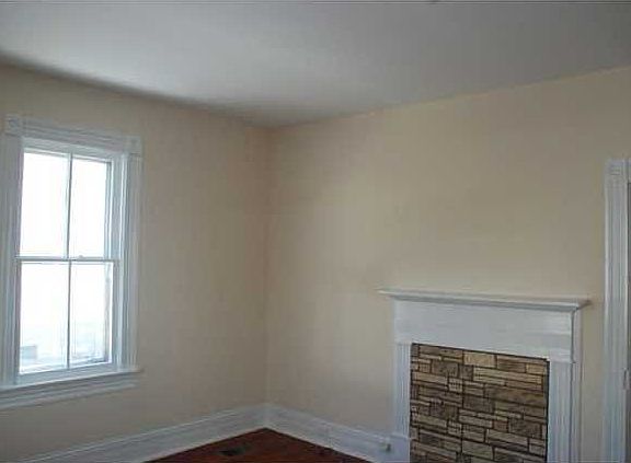 2nd image of 2606 E 39th St