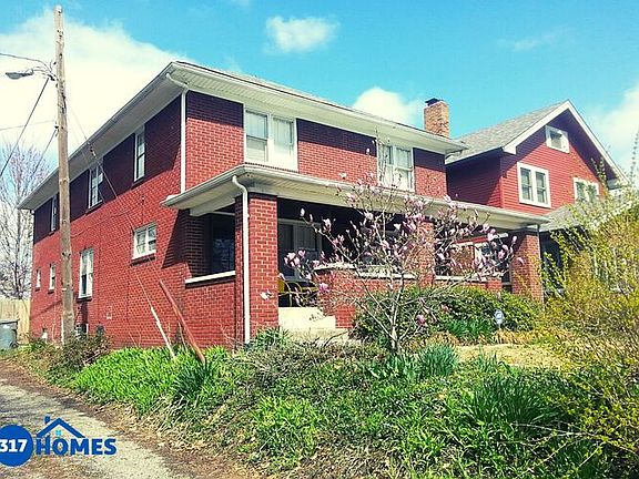 2nd image of 914 E Bradbury Ave