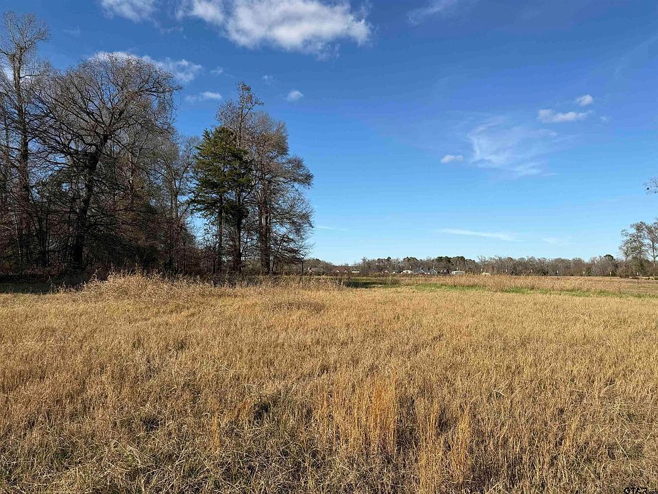 1st image of 21348 Memory Ln