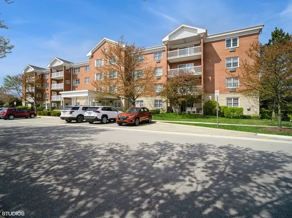 1220 Depot St Unit 112, Glenview, IL 60025