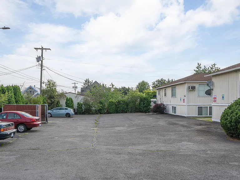3222 N Madison St #C — Photo 17