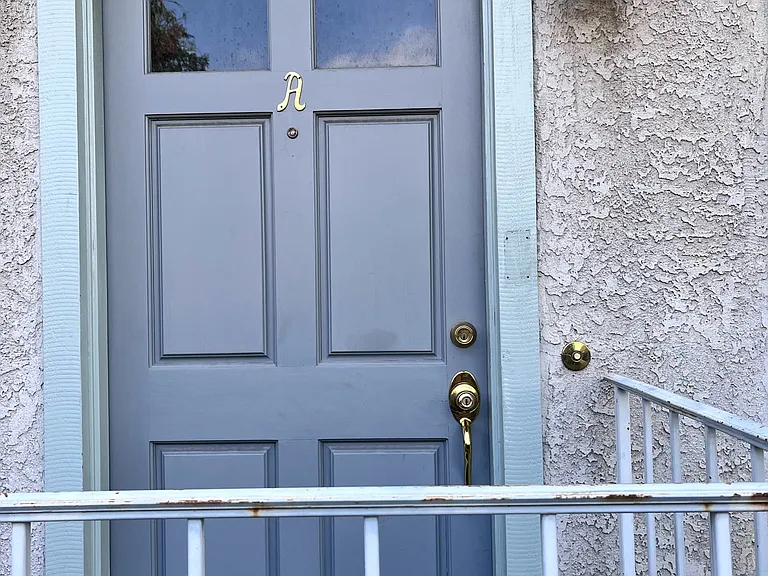1229 S Alta Vista Ave #A — Photo 3