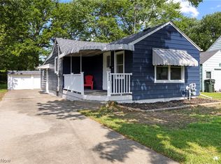 692 Abbe Rd N, Elyria, OH 44035