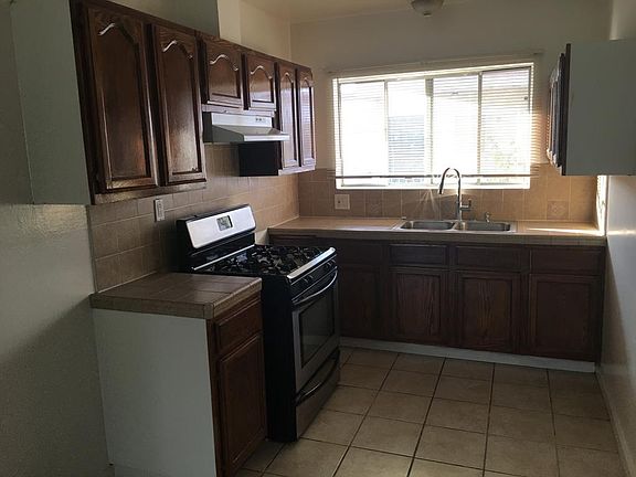 2nd image of 4632 Laurel Canyon Blvd #34